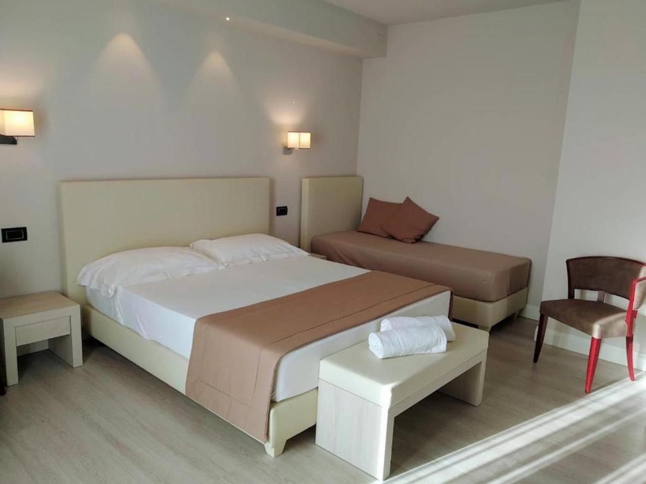 Hotel Villa Barsanti Pietrasanta Bagian luar foto